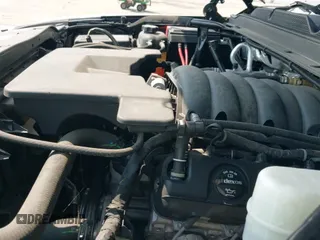 ✅ 2016 GMC Yukon XL SLE • VIN: 1GKS1FKC9GR161876 • Lot: 39948106. Listed on IAAI with 60,800 mi. Free auction sales archive from the USA and detailed vehicle history report at DreamBid. Image 19.