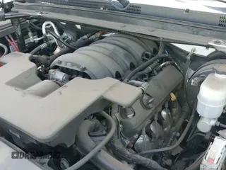 ✅ 2020 Chevrolet Suburban LT • VIN: 1GNSCHKC6LR287101 • Lot: 42310577. Wystawiony na IAAI z przebiegiem 79 903 mil. Bezpłatny archiwum sprzedaży aukcyjnych z USA i szczegółowy raport historii pojazdu na DreamBid. Zdjęcie 19.