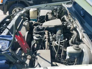 ✅ 2006 Toyota Tacoma • VIN: 5TENX22N16Z294569 • Lot: 42851090. Listed on IAAI with 231,493 mi. Free auction sales archive from the USA and detailed vehicle history report at DreamBid. Image 19.