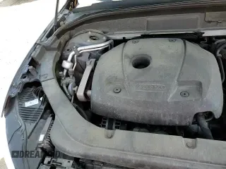 ✅ 2020 Volvo XC60 Momentum • VIN: YV4A22RK2L1598991 • Lot: 70963445. Listed on Copart with 56,339 mi. Free auction sales archive from the USA and detailed vehicle history report at DreamBid. Image 15.