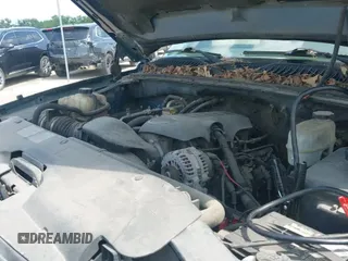 ✅ 2006 Chevrolet Silverado 2500HD LT1 • VIN: 1GCHK23U26F267735 • Лот: 42235416. Опубликован ранее на IAAI с пробегом 256 224 миль. Бесплатный доступ к архиву аукционных продаж из США и подробный отчёт об истории автомобиля на DreamBid. Изображение 19.