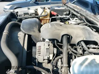 ✅ 2003 GMC Sierra 2500HD SLE • VIN: 1GTHK23U43F114219 • Лот: 42964004. Опубликован ранее на IAAI с пробегом 205 147 миль. Бесплатный доступ к архиву аукционных продаж из США и подробный отчёт об истории автомобиля на DreamBid. Изображение 19.