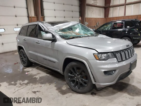 ✅ 2017 Jeep Grand Cherokee 75th Anniversary • VIN: 1C4RJFAG6HC727611 • Лот: 44005847. Опубликован ранее на IAAI с пробегом 81 030 миль. Бесплатный доступ к архиву аукционных продаж из США и подробный отчёт об истории автомобиля на DreamBid. Изображение 1.