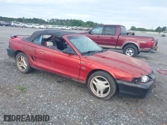 ✅ 1994 Ford Mustang • VIN: 1FALP45T1RF192533 • Lot: 45222768. Wystawiony na IAAI z przebiegiem 148 164 mil. Bezpłatny archiwum sprzedaży aukcyjnych z USA i szczegółowy raport historii pojazdu na DreamBid. Zdjęcie 1.