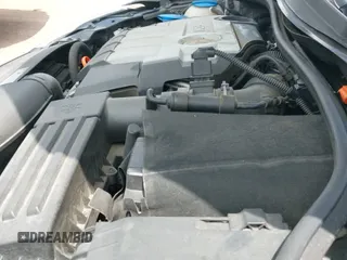 ✅ 2013 Volkswagen Jetta TDI w/Sunroof & Nav • VIN: 3VWPL7AJXDM666918 • Lot: 42440688. Wystawiony na IAAI z przebiegiem 149 587 mil. Bezpłatny archiwum sprzedaży aukcyjnych z USA i szczegółowy raport historii pojazdu na DreamBid. Zdjęcie 12.