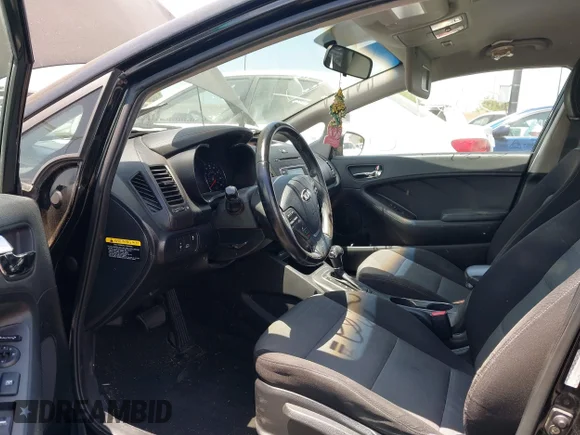 ✅ 2014 Kia Forte EX • VIN: KNAFX4A81E5112248 • Лот: 45455869. Опубліковано раніше на IAAI з пробігом 138 940 миль. Безкоштовний доступ до архіву аукціонних продажів зі США та докладний звіт про історію автомобіля на DreamBid. Зображення 5.