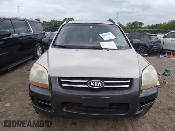 ✅ 2007 Kia Sportage LX • VIN: KNDJF724777310398 • Lot: 44856723. Wystawiony na IAAI z przebiegiem 307 354 mil. Bezpłatny archiwum sprzedaży aukcyjnych z USA i szczegółowy raport historii pojazdu na DreamBid. Zdjęcie 6.