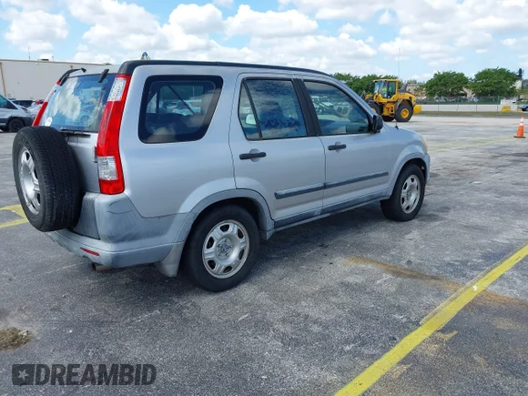 ✅ 2005 Honda CR-V LX • VIN: JHLRD68585C009858 • Lot: 44986495. Wystawiony na IAAI z przebiegiem 128 644 mil. Bezpłatny archiwum sprzedaży aukcyjnych z USA i szczegółowy raport historii pojazdu na DreamBid. Zdjęcie 4.