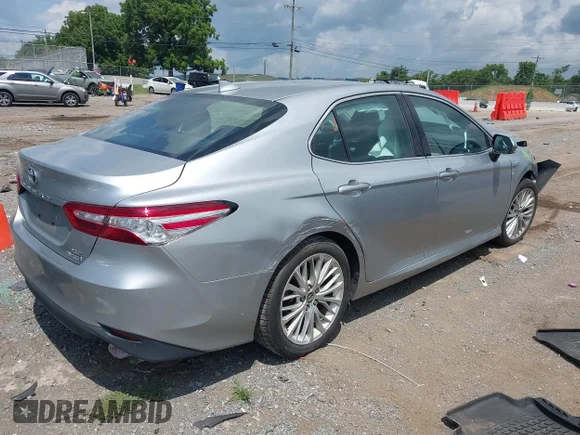 ✅ 2018 Toyota Camry Hybrid LE • VIN: 4T1B21HK8JU002843 • Lot: 42731026. Wystawiony na IAAI z przebiegiem 151 992 mil. Bezpłatny archiwum sprzedaży aukcyjnych z USA i szczegółowy raport historii pojazdu na DreamBid. Zdjęcie 4.