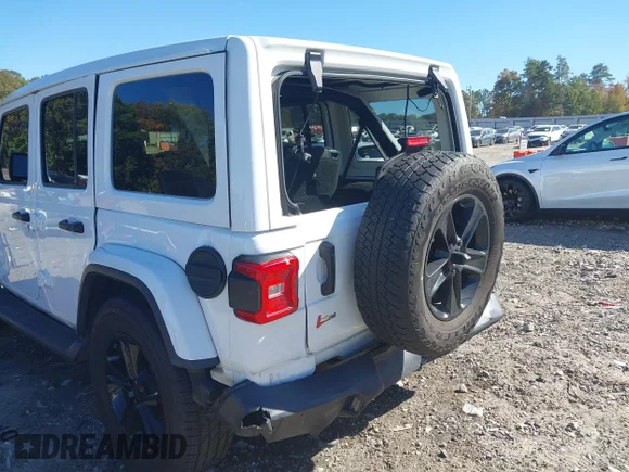 ✅ 2021 Jeep Wrangler Unlimited Sahara • VIN: 1C4HJXEN6MW554580 • Lot: 43514045. Wystawiony na IAAI z przebiegiem 82 380 mil. Bezpłatny archiwum sprzedaży aukcyjnych z USA i szczegółowy raport historii pojazdu na DreamBid. Zdjęcie 6.