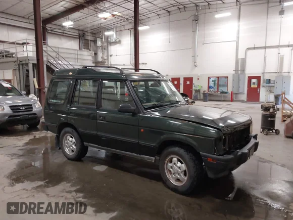 ✅ 1996 Land Rover Discovery SD • VIN: SALJY1241TA515440 • Lot: 42960663. Wystawiony na IAAI z przebiegiem 179 911 mil. Bezpłatny archiwum sprzedaży aukcyjnych z USA i szczegółowy raport historii pojazdu na DreamBid. Zdjęcie 1.