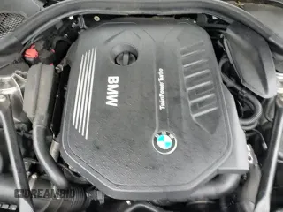 ✅ 2017 BMW 5 Series 540i xDrive • VIN: WBAJE7C34HWA03867 • Лот: 90505655. Опубликован ранее на Copart с пробегом 112 829 миль. Бесплатный доступ к архиву аукционных продаж из США и подробный отчёт об истории автомобиля на DreamBid. Изображение 14.