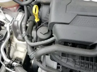 ✅ 2019 Audi A3 Premium • VIN: WAUBEGFFXKA082943 • Lot: 85480805. Wystawiony na Copart z przebiegiem 48 392 mil. Bezpłatny archiwum sprzedaży aukcyjnych z USA i szczegółowy raport historii pojazdu na DreamBid. Zdjęcie 15.