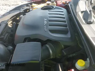 ✅ 2013 Chrysler 200 Limited • VIN: 1C3BCBFG1DN516428 • Lot: 42502076. Wystawiony na IAAI z przebiegiem 160 637 mil. Bezpłatny archiwum sprzedaży aukcyjnych z USA i szczegółowy raport historii pojazdu na DreamBid. Zdjęcie 12.