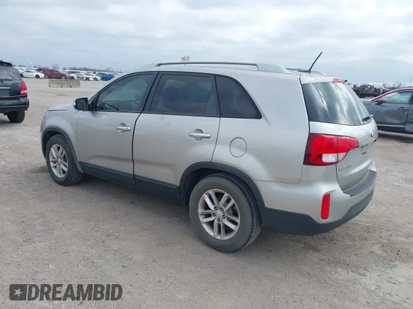 ✅ 2015 Kia Sorento LX • VIN: 5XYKT3A64FG553192 • Лот: 44077429. Опубликован ранее на IAAI с пробегом 178 934 миль. Бесплатный доступ к архиву аукционных продаж из США и подробный отчёт об истории автомобиля на DreamBid. Изображение 3.