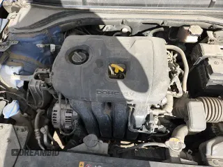 ✅ 2019 Hyundai Elantra SEL • VIN: 5NPD84LF2KH435514 • Лот: 81142185. Опубликован ранее на Copart с пробегом 106 215 миль. Бесплатный доступ к архиву аукционных продаж из США и подробный отчёт об истории автомобиля на DreamBid. Изображение 14.