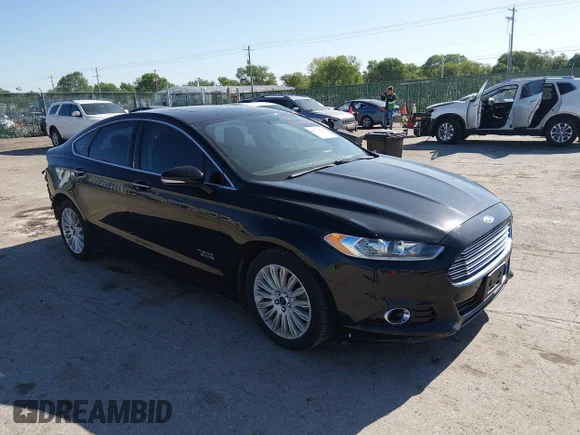 ✅ 2016 Ford Fusion SE Luxury • VIN: 3FA6P0PU6GR374045 • Лот: 44774838. Опубліковано раніше на IAAI з пробігом 105 214 миль. Безкоштовний доступ до архіву аукціонних продажів зі США та докладний звіт про історію автомобіля на DreamBid. Зображення 1.