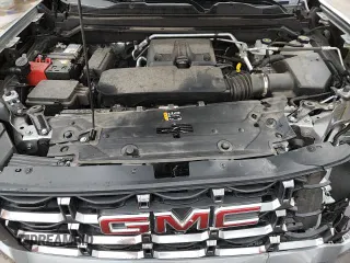 ✅ 2024 GMC Canyon 4WD AT4 • VIN: 1GTP6DEK3R1145684 • Lot: 81233925. Listed on Copart with 14,656 mi. Free auction sales archive from the USA and detailed vehicle history report at DreamBid. Image 17.