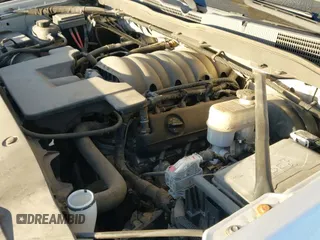 ✅ 2015 Chevrolet Silverado 1500 LT • VIN: 3GCPCREC3FG308989 • Lot: 43689799. Wystawiony na IAAI z przebiegiem 158 979 mil. Bezpłatny archiwum sprzedaży aukcyjnych z USA i szczegółowy raport historii pojazdu na DreamBid. Zdjęcie 19.