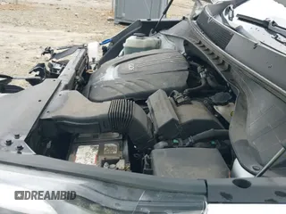 ✅ 2018 Kia Sorento EX • VIN: 5XYPH4A57JG386808 • Lot: 43591365. Listed on IAAI with 123,805 mi. Free auction sales archive from the USA and detailed vehicle history report at DreamBid. Image 21.