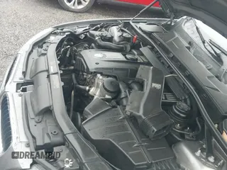 ✅ 2011 BMW 3 Series 328i xDrive • VIN: WBAPK5G57BNN29973 • Lot: 43657722. Wystawiony na IAAI z przebiegiem 147 290 mil. Bezpłatny archiwum sprzedaży aukcyjnych z USA i szczegółowy raport historii pojazdu na DreamBid. Zdjęcie 12.