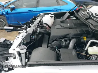 ✅ 2025 Toyota Tundra Platinum • VIN: 5TFNA5DB6SX271912 • Lot: 41483254. Wystawiony na IAAI z przebiegiem 417 mil. Bezpłatny archiwum sprzedaży aukcyjnych z USA i szczegółowy raport historii pojazdu na DreamBid. Zdjęcie 19.