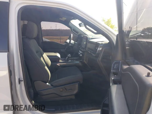 ✅ 2023 Ford F-150 XL • VIN: 1FTFW1E86PKD61499 • Lot: 43183487. Wystawiony na IAAI z przebiegiem Nie podano. Bezpłatny archiwum sprzedaży aukcyjnych z USA i szczegółowy raport historii pojazdu na DreamBid. Zdjęcie 5.