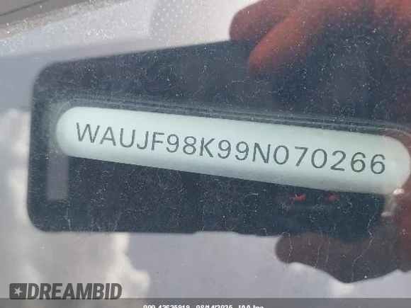 ✅ 2009 Audi A4 • VIN: WAUJF98K99N070266 • Лот: 42625919. Опубликован ранее на IAAI с пробегом 141 050 миль. Бесплатный доступ к архиву аукционных продаж из США и подробный отчёт об истории автомобиля на DreamBid. Изображение 9.
