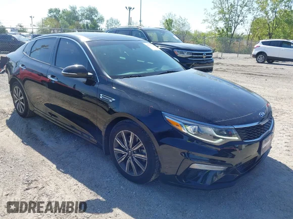 ✅ 2019 Kia Optima EX • VIN: 5XXGU4L11KG372799 • Лот: 45061144. Опубліковано раніше на IAAI з пробігом 76 211 миль. Безкоштовний доступ до архіву аукціонних продажів зі США та докладний звіт про історію автомобіля на DreamBid. Зображення 1.