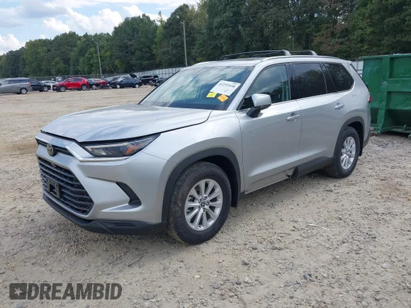 ✅ 2025 Toyota Highlander Hybrid Limited • VIN: 5TDACAB51SS050271 • Lot: 43292508. Wystawiony na IAAI z przebiegiem 5 580 mil. Bezpłatny archiwum sprzedaży aukcyjnych z USA i szczegółowy raport historii pojazdu na DreamBid. Zdjęcie 2.