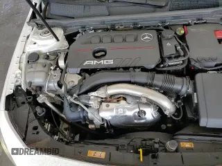 ✅ 2021 Mercedes-Benz A 35 AMG • VIN: W1K3G5BB5MJ310705 • Лот: 81871385. Опубликован ранее на Copart с пробегом 13 677 миль. Бесплатный доступ к архиву аукционных продаж из США и подробный отчёт об истории автомобиля на DreamBid. Изображение 14.