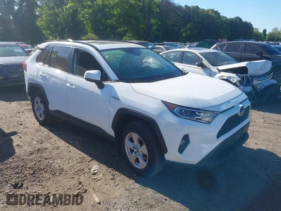 ✅ 2020 Toyota RAV4 Hybrid XLE • VIN: 2T3RWRFV4LW093764 • Lot: 45248750. Wystawiony na IAAI z przebiegiem 70 691 mil. Bezpłatny archiwum sprzedaży aukcyjnych z USA i szczegółowy raport historii pojazdu na DreamBid. Zdjęcie 1.