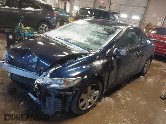 ✅ 2010 Honda Civic LX • VIN: 2HGFG1B67AH531059 • Lot: 44174121. Wystawiony na IAAI z przebiegiem 138 644 mil. Bezpłatny archiwum sprzedaży aukcyjnych z USA i szczegółowy raport historii pojazdu na DreamBid. Zdjęcie 2.