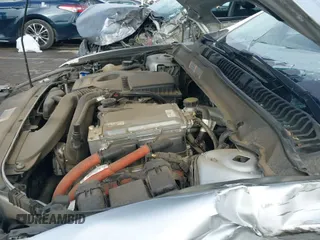 ✅ 2014 Ford Fusion Titanium Hybrid • VIN: 3FA6P0RU7ER356468 • Лот: 42990442. Опубликован ранее на IAAI с пробегом 170 607 миль. Бесплатный доступ к архиву аукционных продаж из США и подробный отчёт об истории автомобиля на DreamBid. Изображение 19.