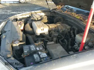 ✅ 2004 Toyota 4Runner Limited • VIN: JTEBT17RX40030733 • Lot: 43819625. Wystawiony na IAAI z przebiegiem 280 423 mil. Bezpłatny archiwum sprzedaży aukcyjnych z USA i szczegółowy raport historii pojazdu na DreamBid. Zdjęcie 19.