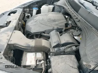 ✅ 2020 Kia Sorento LX • VIN: 5XYPGDA50LG682789 • Lot: 43335159. Listed on IAAI with 100,288 mi. Free auction sales archive from the USA and detailed vehicle history report at DreamBid. Image 19.