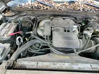 ✅ 2000 Lincoln Navigator • VIN: 5LMEU27A2YLJ28957 • Lot: 82571234. Listed on Copart with 228,794 mi. Free auction sales archive from the USA and detailed vehicle history report at DreamBid. Image 15.