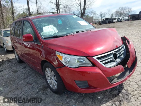 ✅ 2012 Volkswagen Routan SEL • VIN: 2C4RVACG5CR120622 • Lot: 41833167. Wystawiony na IAAI z przebiegiem 161 424 mil. Bezpłatny archiwum sprzedaży aukcyjnych z USA i szczegółowy raport historii pojazdu na DreamBid. Zdjęcie 1.