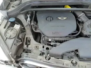 ✅ 2018 MINI Countryman Cooper • VIN: WMZYS7C35J3E08346 • Lot: 68807445. Wystawiony na Copart z przebiegiem 56 003 mil. Bezpłatny archiwum sprzedaży aukcyjnych z USA i szczegółowy raport historii pojazdu na DreamBid. Zdjęcie 15.