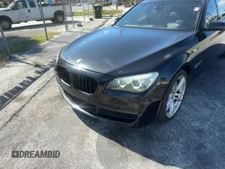 ✅ 2014 BMW 7 Series ALPINA B7 • VIN: WBAYE8C50ED134451 • Lot: 91353935. Listed on Copart with 106,679 mi. Free auction sales archive from the USA and detailed vehicle history report at DreamBid. Image 11.