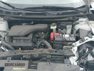 ✅ 2018 Nissan Rogue S • VIN: JN1BJ1CP1JW102882 • Lot: 41525176. Wystawiony na IAAI z przebiegiem 46 985 mil. Bezpłatny archiwum sprzedaży aukcyjnych z USA i szczegółowy raport historii pojazdu na DreamBid. Zdjęcie 19.