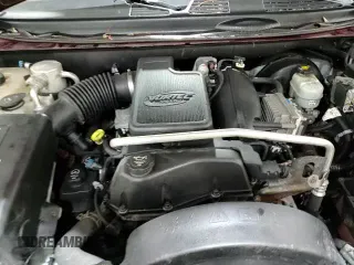 ✅ 2005 Buick Rainier CXL • VIN: 5GADT13S952384742 • Lot: 83533304. Wystawiony na Copart z przebiegiem 111 492 mil. Bezpłatny archiwum sprzedaży aukcyjnych z USA i szczegółowy raport historii pojazdu na DreamBid. Zdjęcie 15.