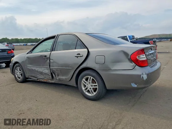 ✅ 2002 Toyota Camry SE • VIN: 4T1BE32K02U610577 • Lot: 58240036. Listed on Copart with 233,058 mi. Free auction sales archive from the USA and detailed vehicle history report at DreamBid. Image 2.