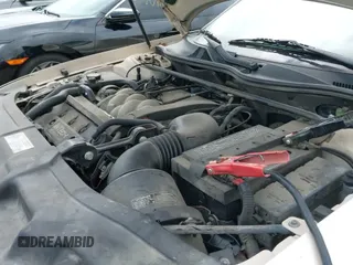 ✅ 1998 Lincoln Continental • VIN: 1LNFM97V4WY633563 • Lot: 43363808. Listed on IAAI with 112,263 mi. Free auction sales archive from the USA and detailed vehicle history report at DreamBid. Image 20.