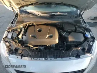 ✅ 2018 Volvo V60 Dynamic • VIN: YV140MELXJ2391007 • Lot: 88225395. Wystawiony na Copart z przebiegiem 56 206 mil. Bezpłatny archiwum sprzedaży aukcyjnych z USA i szczegółowy raport historii pojazdu na DreamBid. Zdjęcie 13.