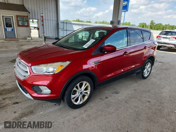 ✅ 2017 Ford Escape SE • VIN: 1FMCU0G94HUE33987 • Lot: 57011606. Wystawiony na Copart z przebiegiem 150 999 mil. Bezpłatny archiwum sprzedaży aukcyjnych z USA i szczegółowy raport historii pojazdu na DreamBid. Zdjęcie 1.