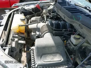 ✅ 2021 Ford F-150 XL • VIN: 1FTFX1E55MKD70693 • Lot: 41832323. Wystawiony na IAAI z przebiegiem 121 158 mil. Bezpłatny archiwum sprzedaży aukcyjnych z USA i szczegółowy raport historii pojazdu na DreamBid. Zdjęcie 19.