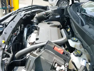 ✅ 2025 Chevrolet Equinox FWD LT • VIN: 3GNAXHEG1SL190960 • Lot: 42417771. Wystawiony na IAAI z przebiegiem 2 595 mil. Bezpłatny archiwum sprzedaży aukcyjnych z USA i szczegółowy raport historii pojazdu na DreamBid. Zdjęcie 20.