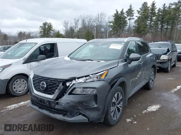 ✅ 2021 Nissan Rogue SV • VIN: 5N1AT3BB6MC703498 • Lot: 44359779. Wystawiony na IAAI z przebiegiem 64 042 mil. Bezpłatny archiwum sprzedaży aukcyjnych z USA i szczegółowy raport historii pojazdu na DreamBid. Zdjęcie 2.