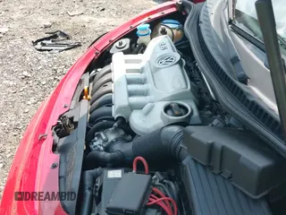 ✅ 2010 Volkswagen Beetle • VIN: 3VWRG3AG1AM034959 • Lot: 42414381. Listed on IAAI with 47,747 mi. Free auction sales archive from the USA and detailed vehicle history report at DreamBid. Image 19.